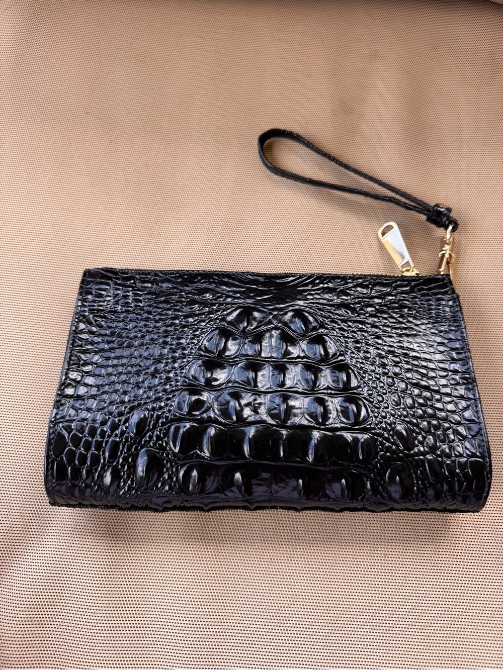 Brahmin Black Melbourne Croc Embossed Leather Wristlet Clutch Zip Pouch - Picture 9 of 14